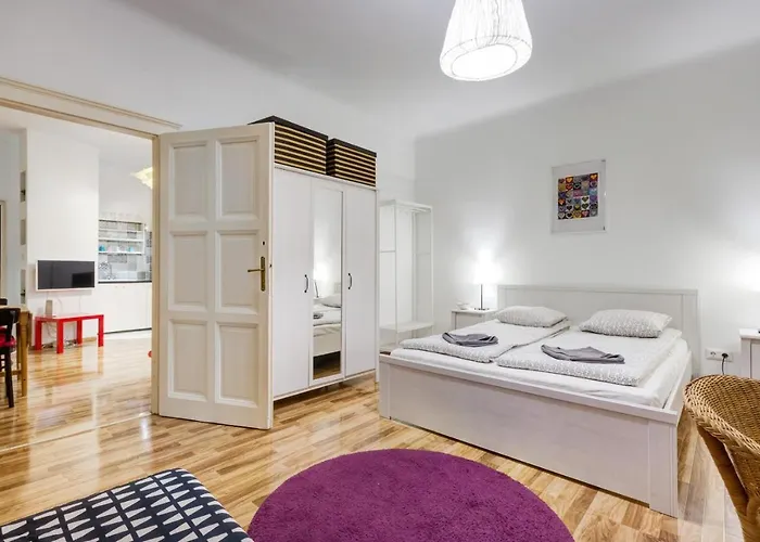 Julie's Flat Appartement *